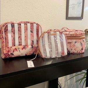 Sophia Joy Make-up Bag Set!